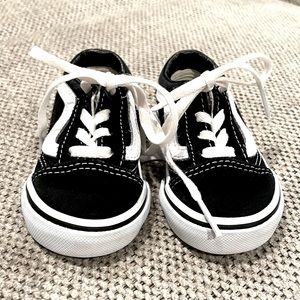 Infant size 4 Vans